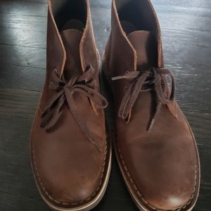 Mens Clark's size 7 hightop oxford
